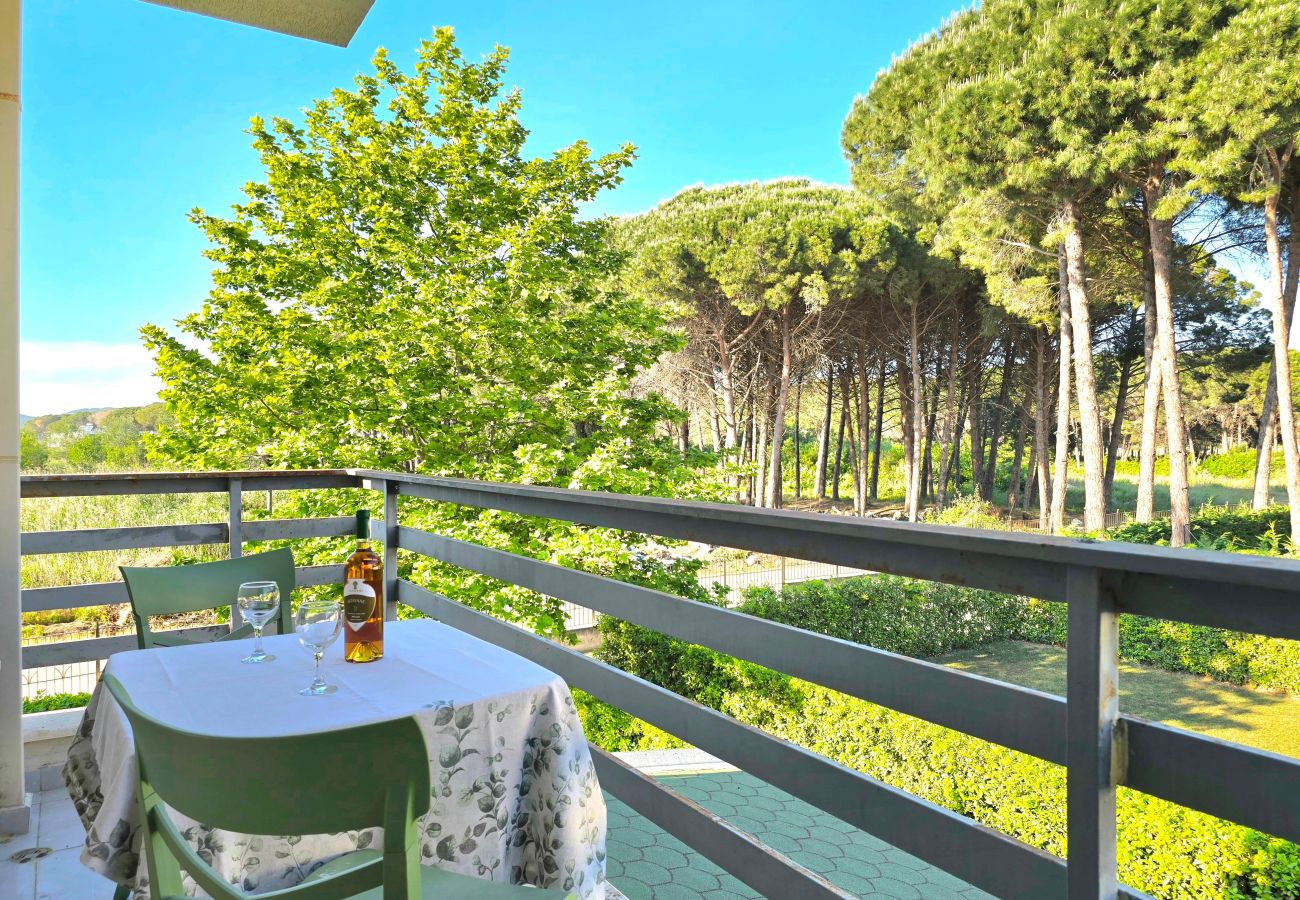 Apartment in Gjiri Lalzit - Lura 2 Holiday Homes 091