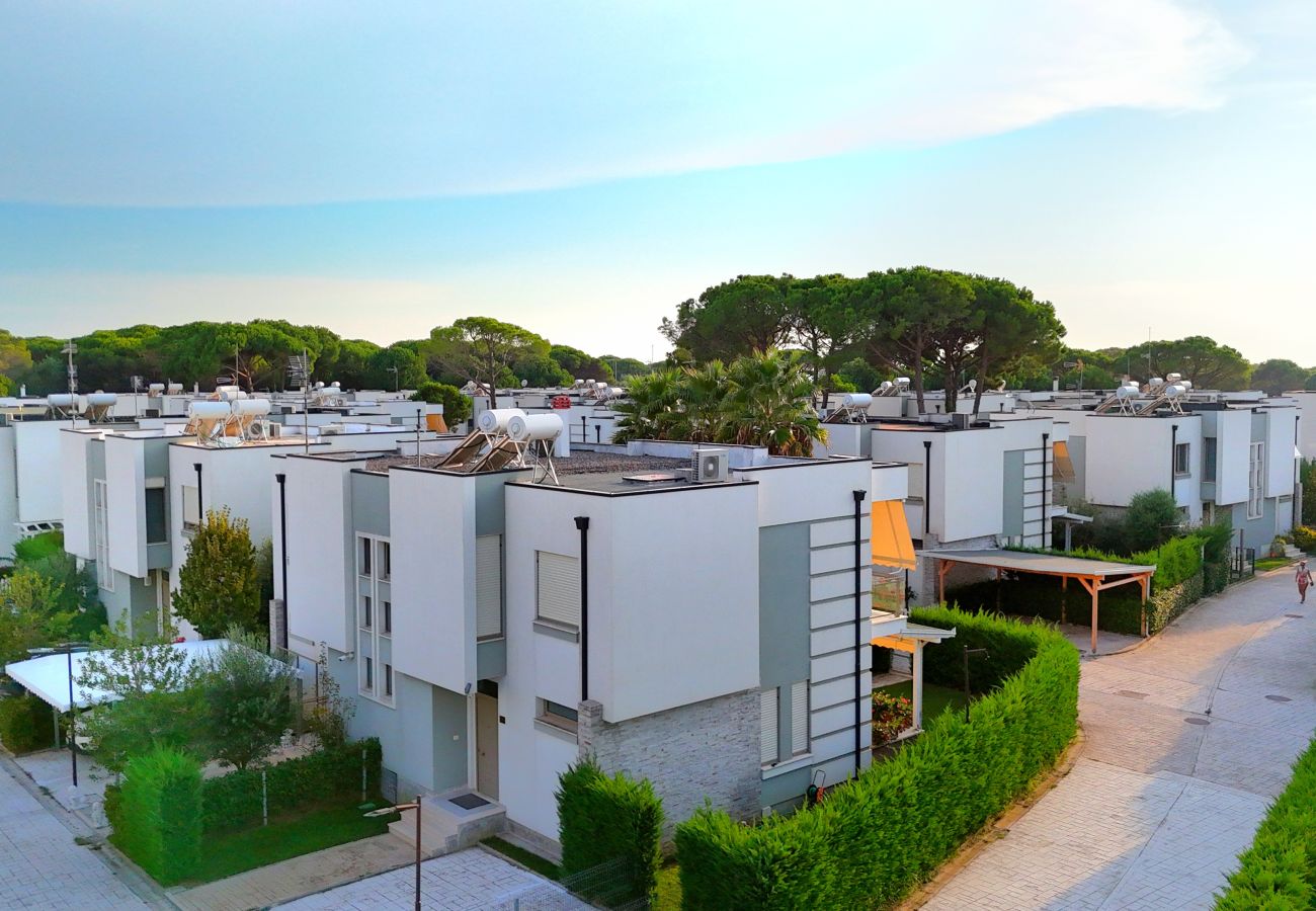 Villa in Gjiri Lalzit - Modern Villa at Perla Resort 170 