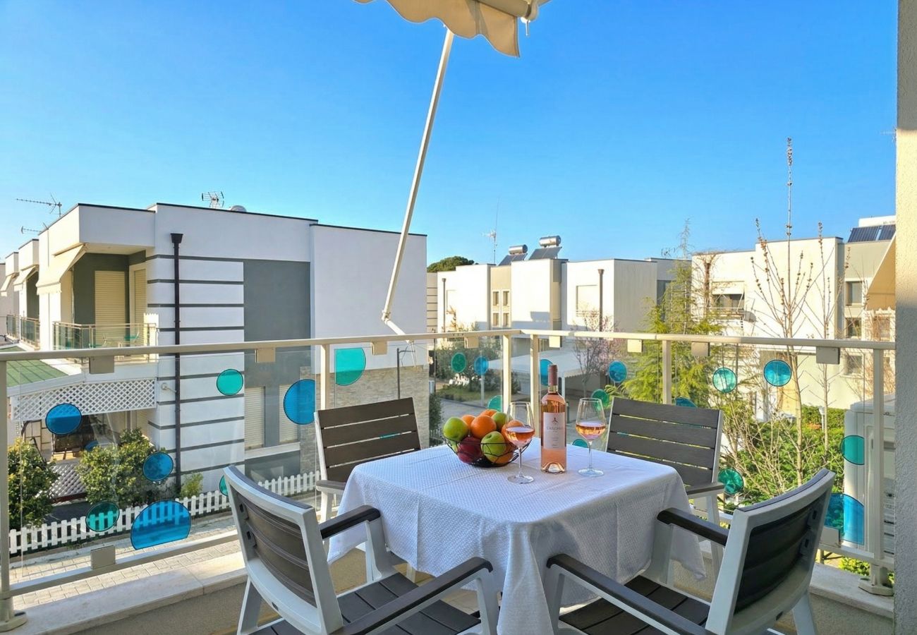 Apartment in Gjiri Lalzit - Perla Holiday Homes 146