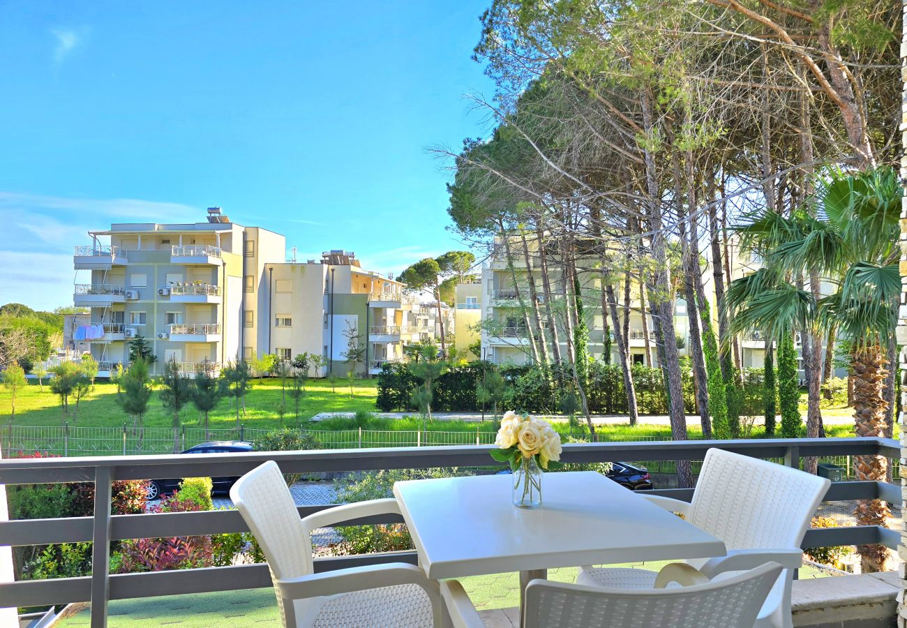 Apartment in Gjiri Lalzit - Lura 2 Holiday Homes 156