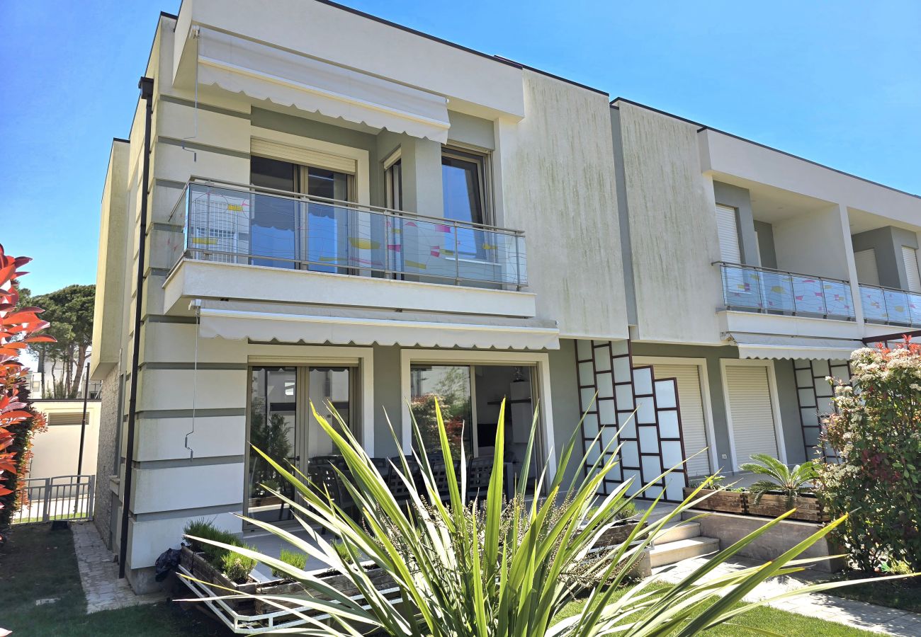 Villa in Gjiri Lalzit - Modern Villa At Perla Resort 161