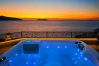 Villa in Vlorë - Villa Meminaj With Sea View & Garden 