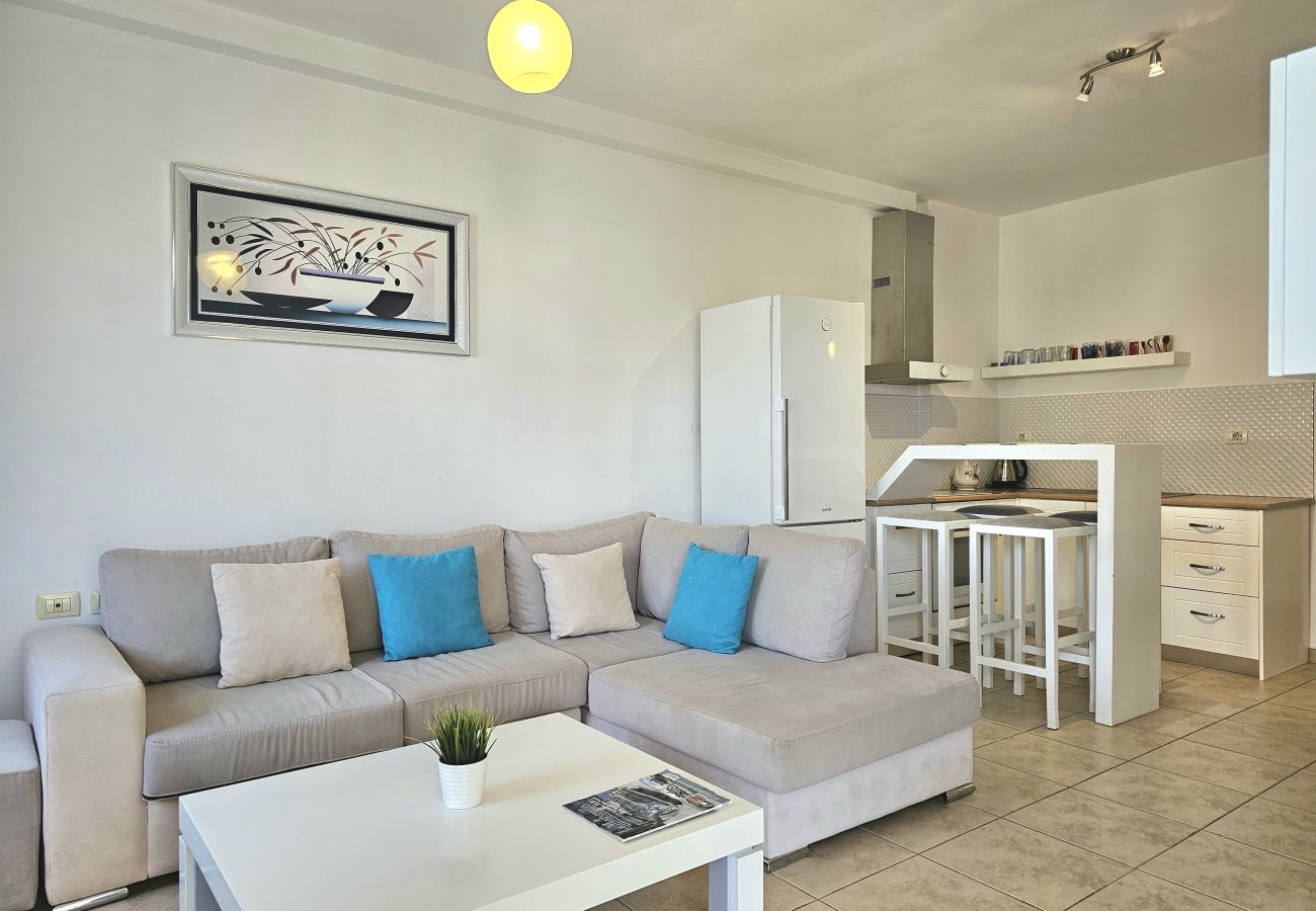 Apartment in Sarande - One bedroom Apartment in Saranda- 176