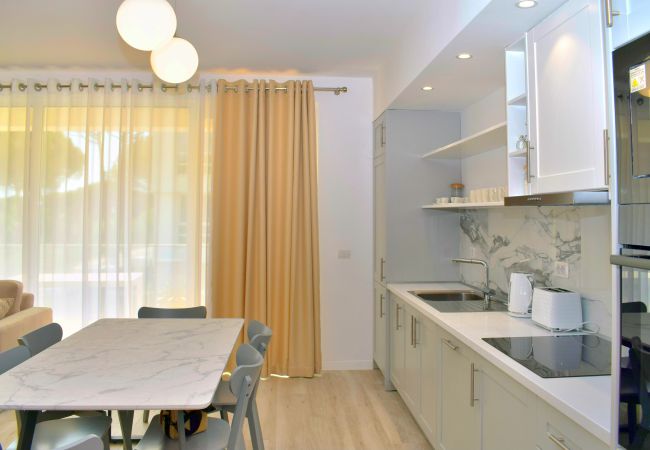 Apartment in Gjiri Lalzit - White Moon Apartment 302 Apartment in Gjiri Lalzit - White Moon Apartment 302