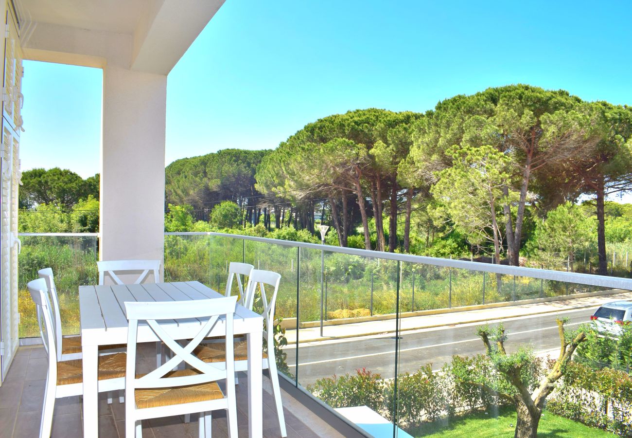 Apartment in Gjiri Lalzit - White Moon Apartment 302