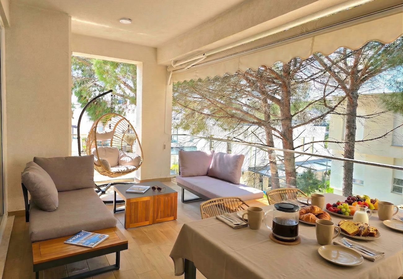 Apartment in Gjiri Lalzit - SanPietro Holiday Homes 292