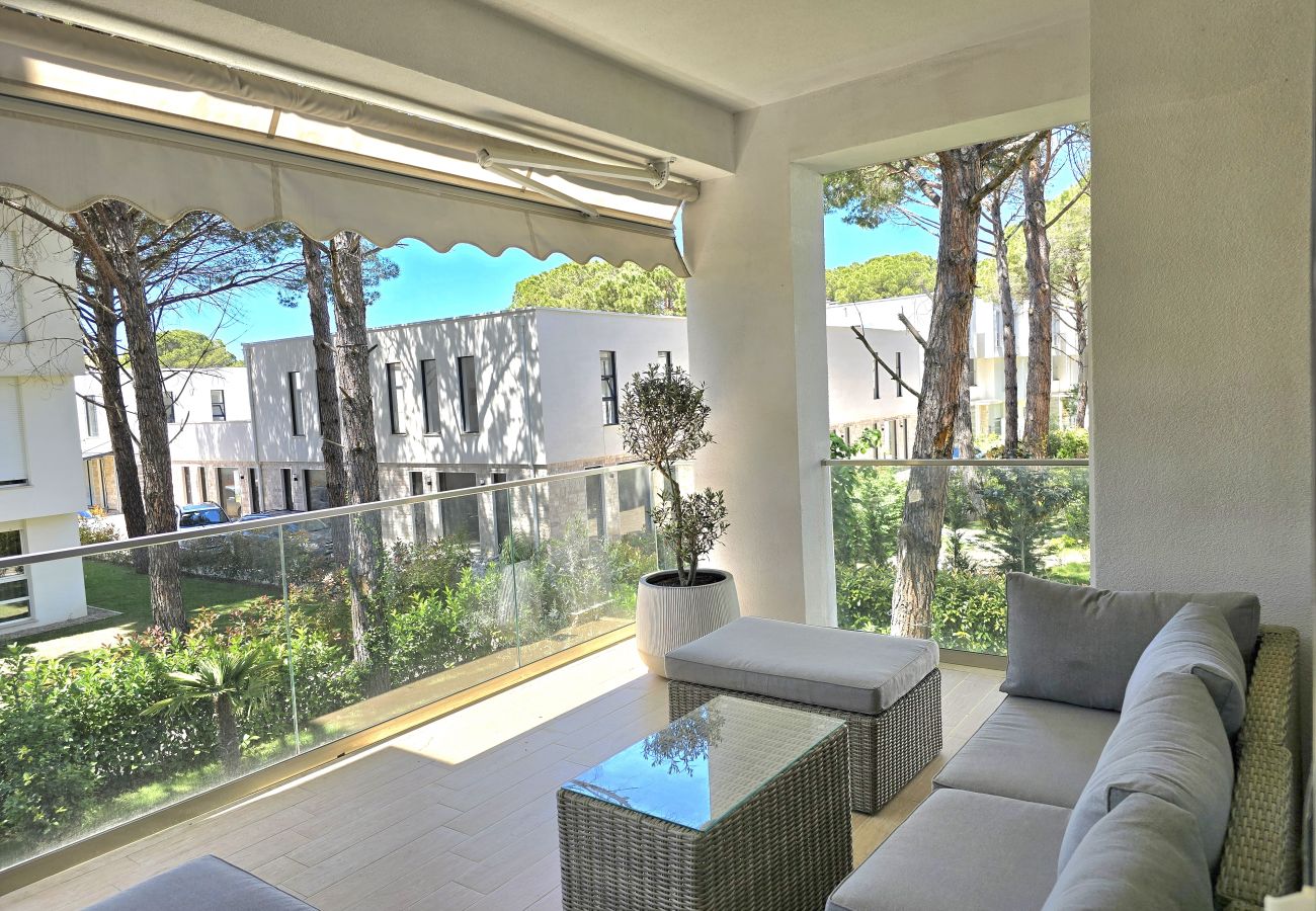 Apartment in Gjiri Lalzit - Olive Tree Apartment 290