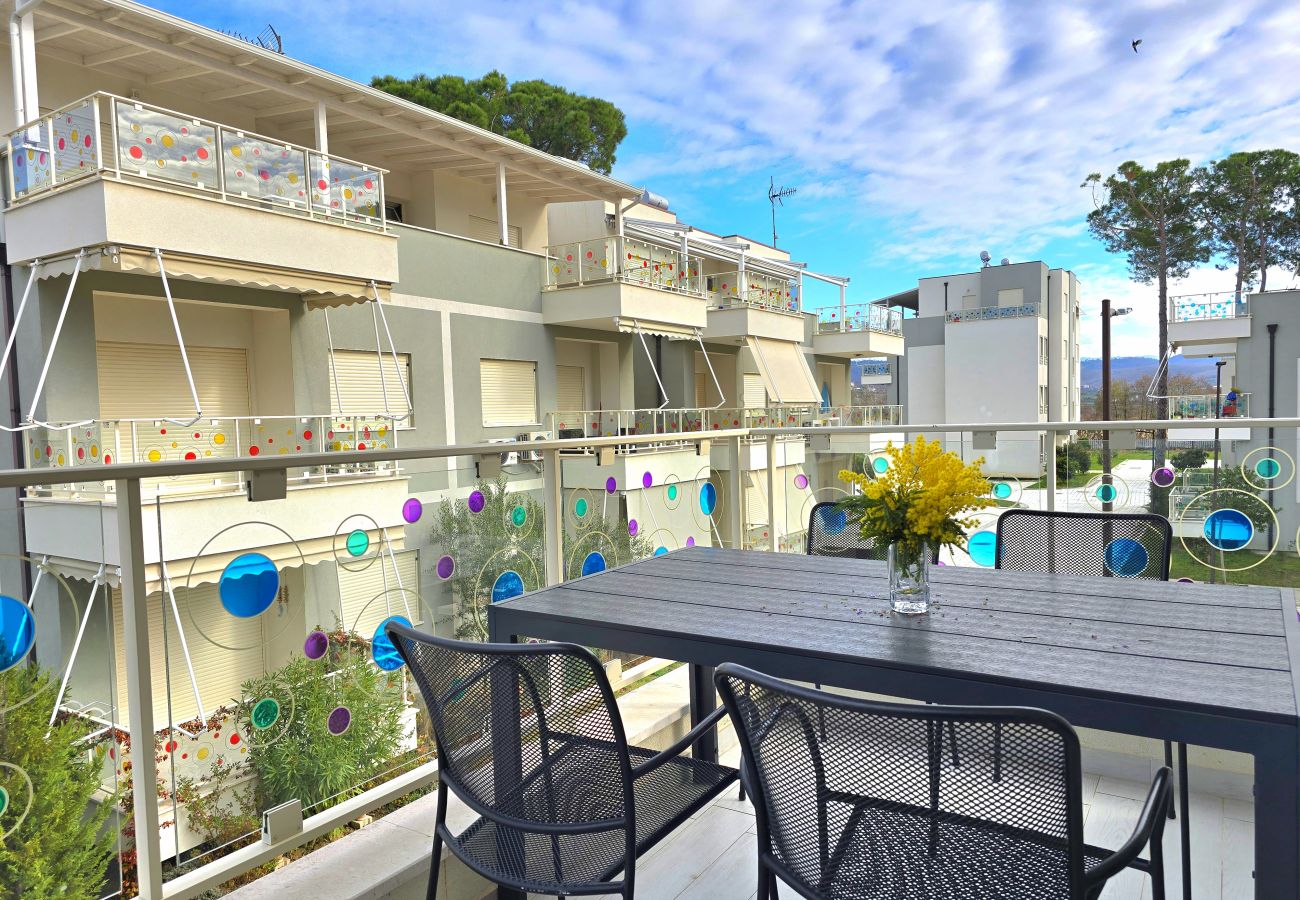 Apartment in Gjiri Lalzit - Perla Holiday Homes 144