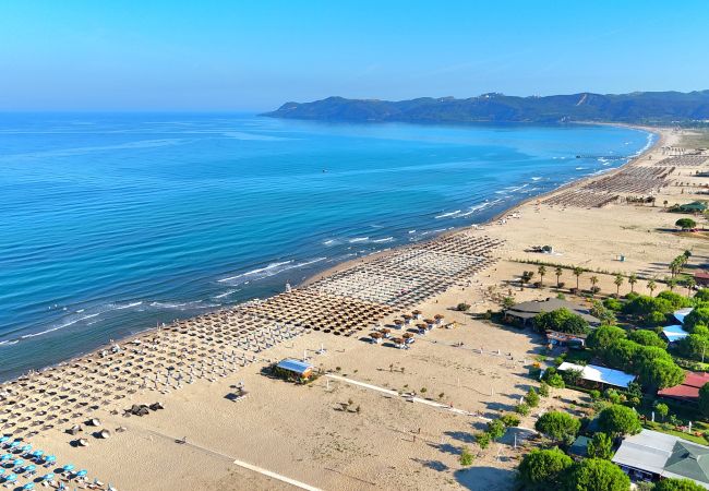 Apartment in Gjiri Lalzit - Lura 2 Holiday Homes 215 Apartment in Gjiri Lalzit - Lura 2 Holiday Homes 215