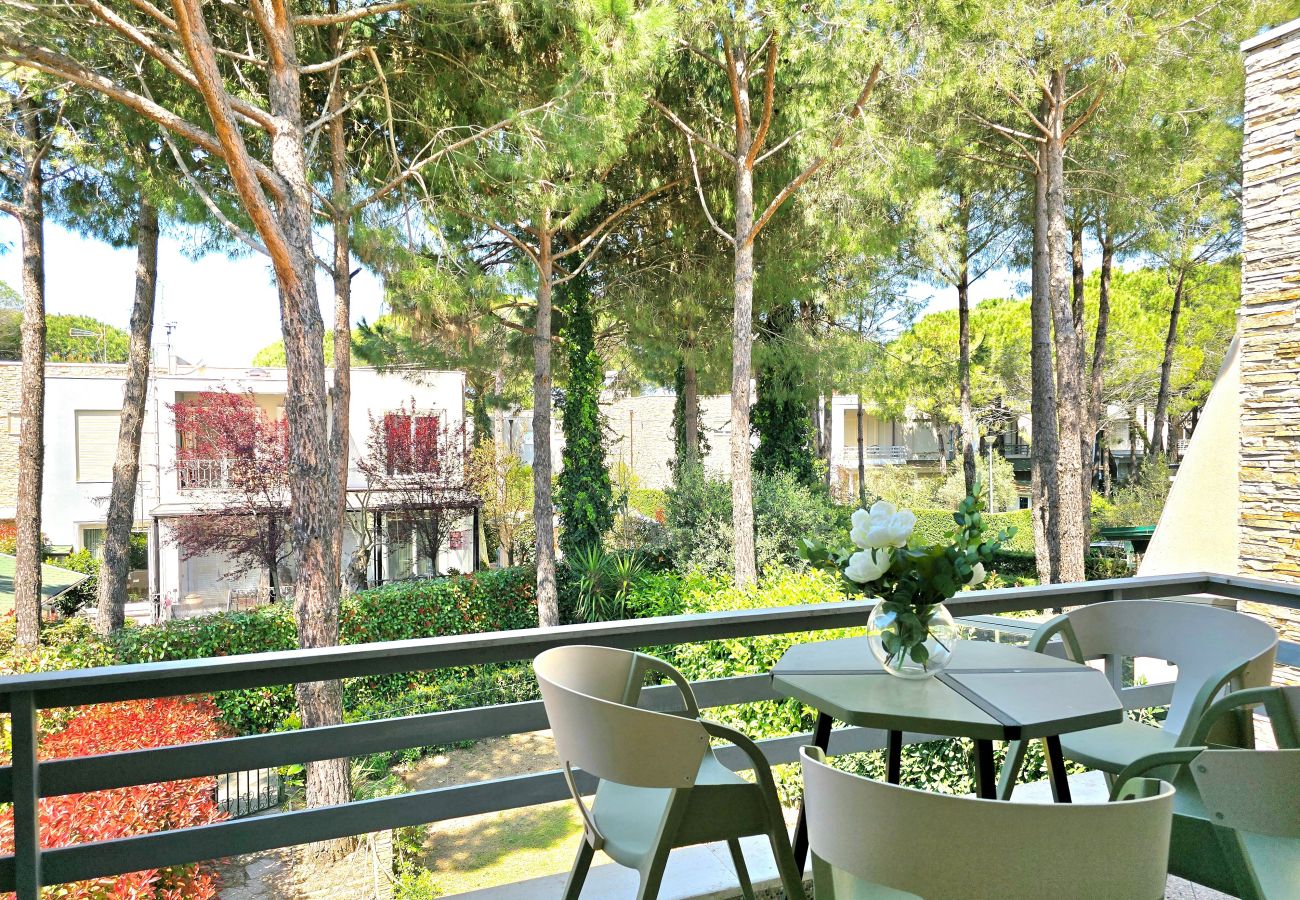 Apartment in Gjiri Lalzit - Lura 3 Holiday Homes 274