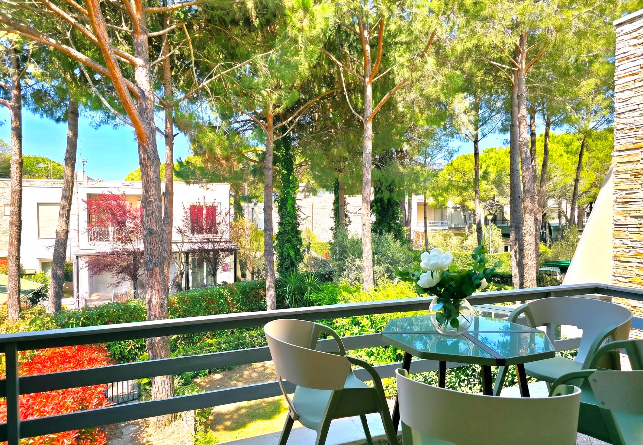 Apartment in Gjiri Lalzit - Lura 3 Holiday Homes 274