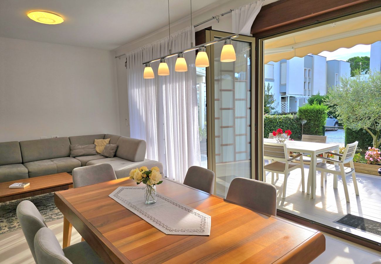 Villa in Gjiri Lalzit - Modern Villas in Perla Resort 221