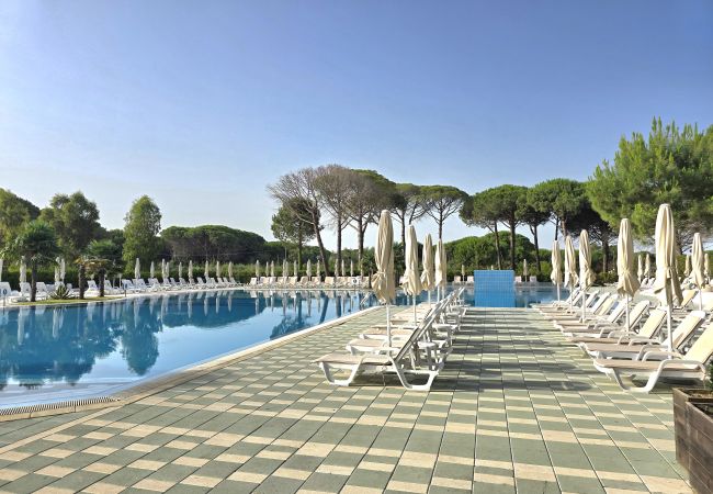 Apartment in Gjiri Lalzit - Perla Modern Penthouse 217 Apartment in Gjiri Lalzit - Perla Modern Penthouse 217