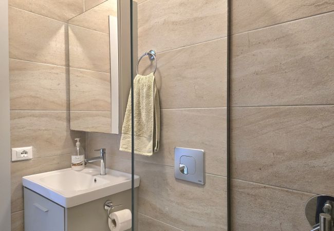 Apartment in Gjiri Lalzit - Lura 2 Holiday Homes 127 Apartment in Gjiri Lalzit - Lura 2 Holiday Homes 127