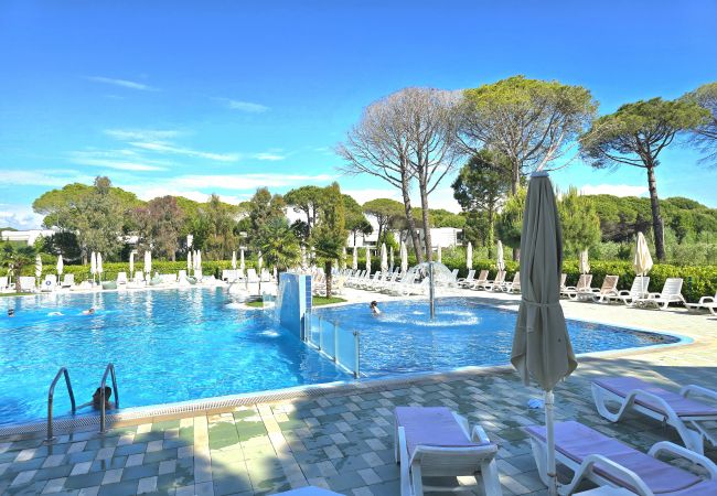 Villa in Gjiri Lalzit - Modern Villas in Perla Resort 222 Villa in Gjiri Lalzit - Modern Villas in Perla Resort 222