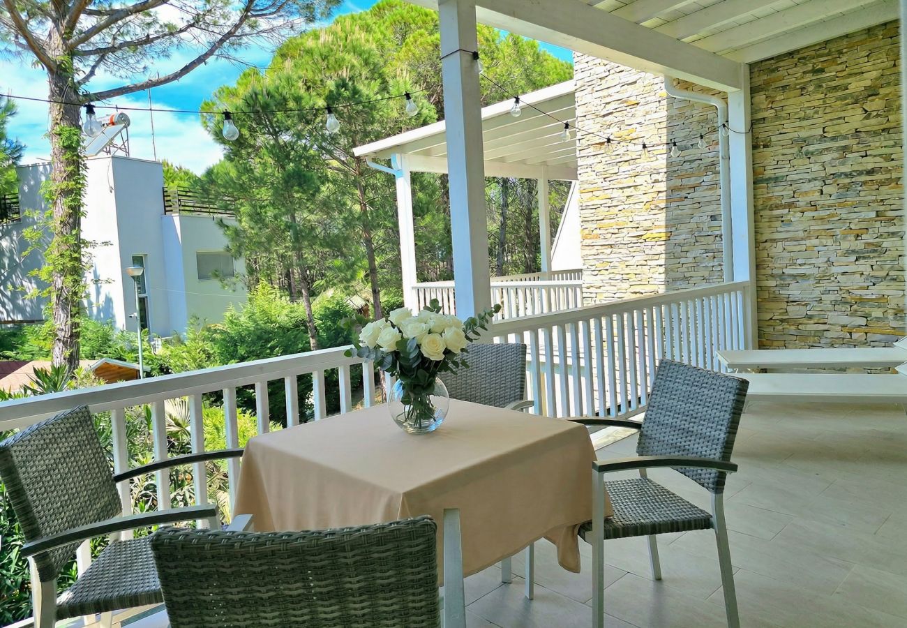 Apartment in Gjiri Lalzit - Happy Stay In Lura 3 175