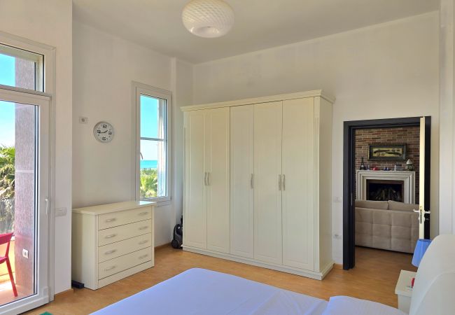 Apartment in Gjiri Lalzit - Sea View Holiday Apartment 092 Apartment in Gjiri Lalzit - Sea View Holiday Apartment 092