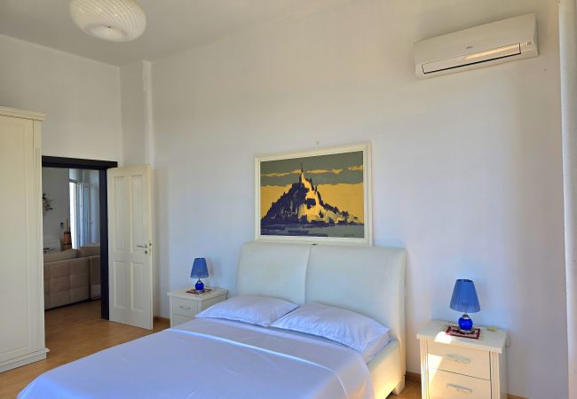 Apartment in Gjiri Lalzit - Sea View Holiday Apartment 092 Apartment in Gjiri Lalzit - Sea View Holiday Apartment 092