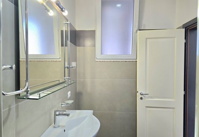 Apartment in Gjiri Lalzit - Sea View Holiday Apartment 092 Apartment in Gjiri Lalzit - Sea View Holiday Apartment 092