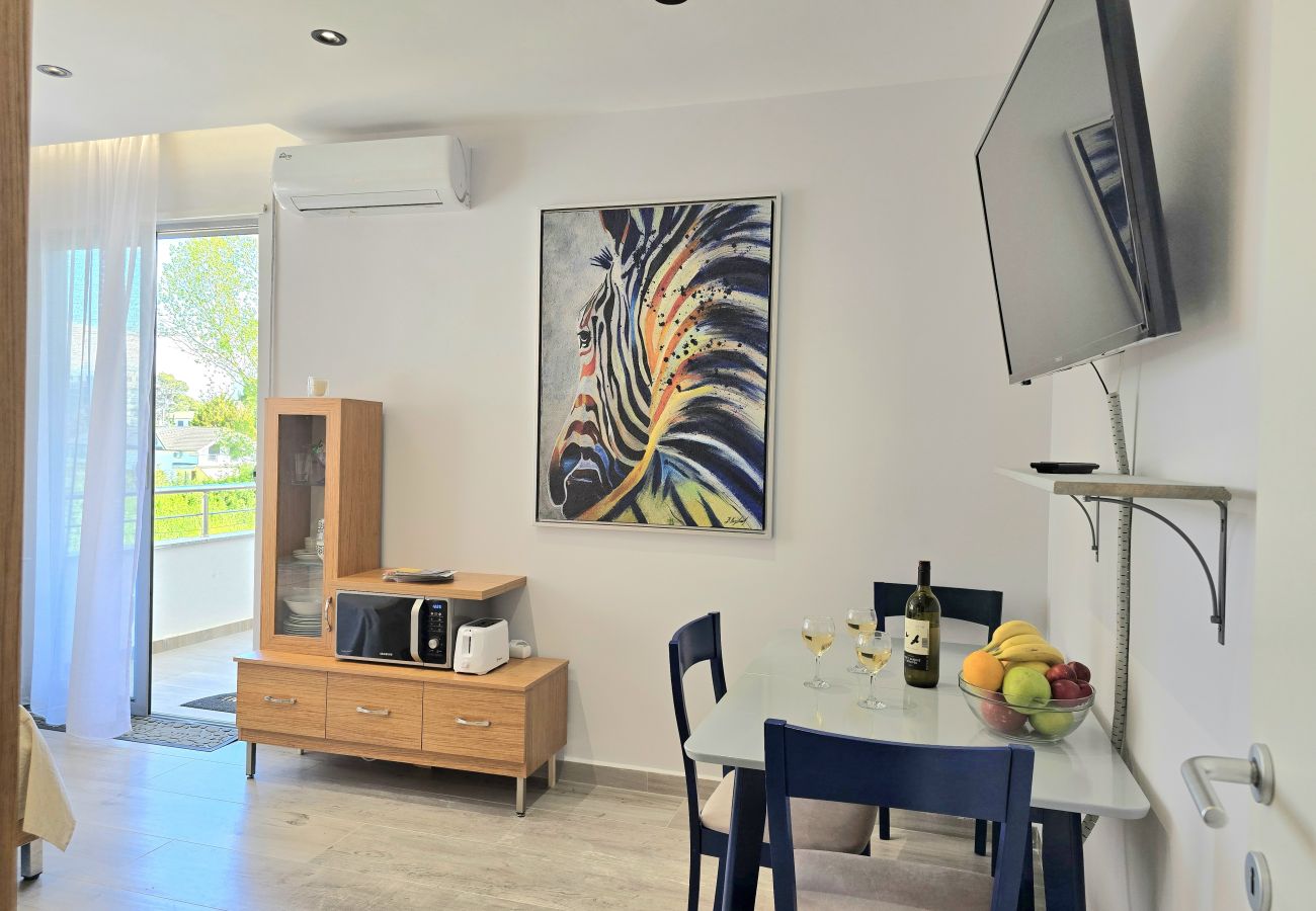 Apartment in Durres - Le Petit Studio Golem 098