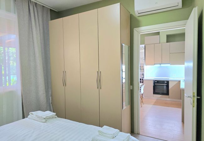 Apartment in Gjiri Lalzit - Lura 3 Floral Apartment Apartment in Gjiri Lalzit - Lura 3 Floral Apartment