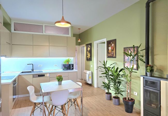 Apartment in Gjiri Lalzit - Lura 3 Floral Apartment Apartment in Gjiri Lalzit - Lura 3 Floral Apartment