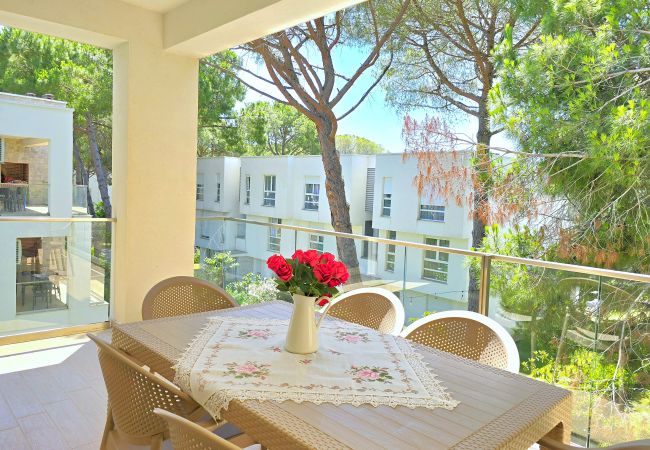 Apartment in Gjiri Lalzit - 2 BR SanPietro Pine Retreat 305