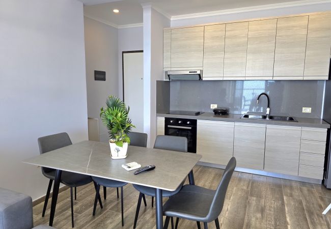 Apartment in Durres - Beachfront & Sea View Apartment 101 Apartment in Durres - Beachfront & Sea View Apartment 101