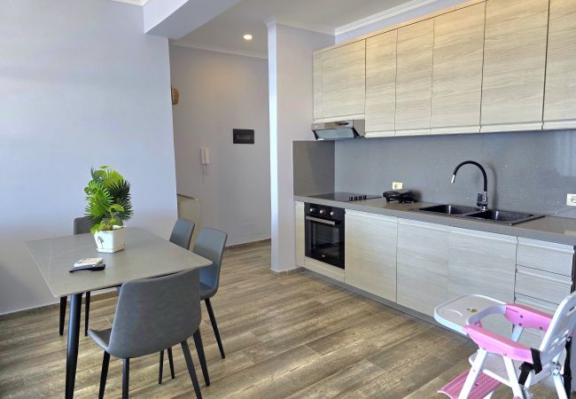 Apartment in Durres - Beachfront & Sea View Apartment 101 Apartment in Durres - Beachfront & Sea View Apartment 101