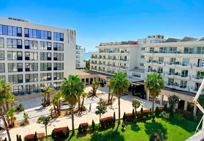 Apartment in Durres - Comfy Apartment in Golem Durres 100 meters from the Beach