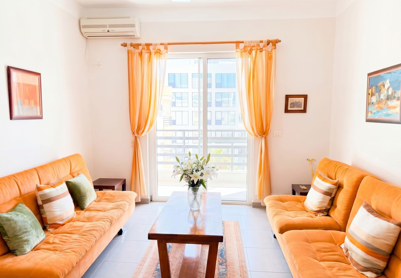 Apartment in Durres - Modern Beach Apartment – Prime Location