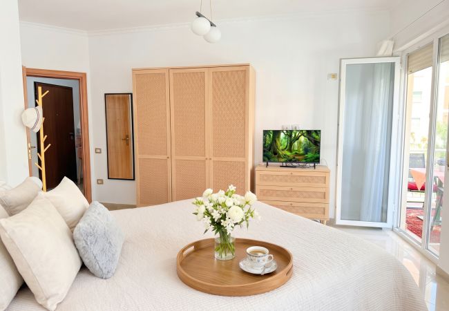 Apartment in Durres - Cozy Holiday Apartment by the Beach 106