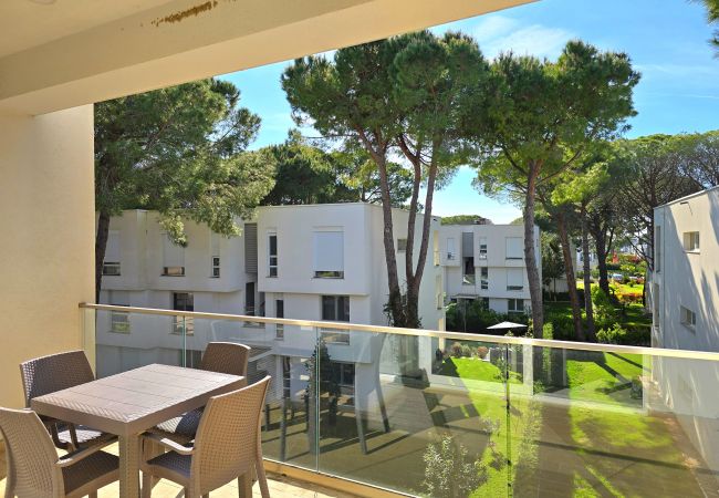 Apartment in Gjiri Lalzit - Beachside Apartments